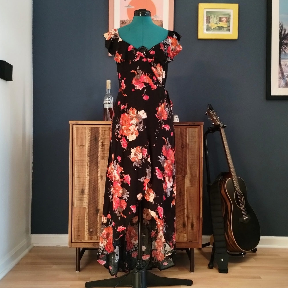 Delicious red and black floral Hi-Lo maxi sress true wrap, flexible sizing, M